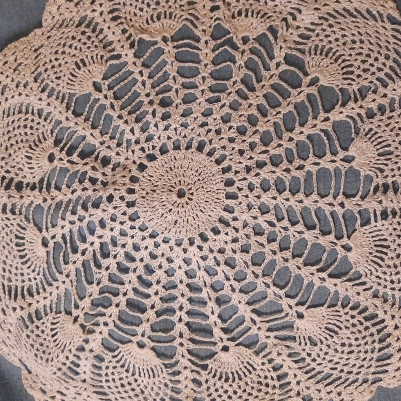 Large Vintage Doily white - Picture 3 of 3